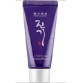 DAENG GI MEO RI  Vitalizing Shampoo 50 ML